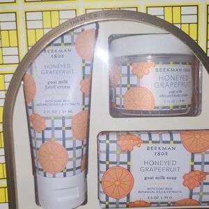 Beekman 1802 Honeyed Grapefruit Hand & Body Care Set